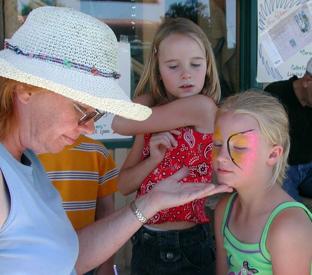 Face Painting. Photo by Pinedale Online.