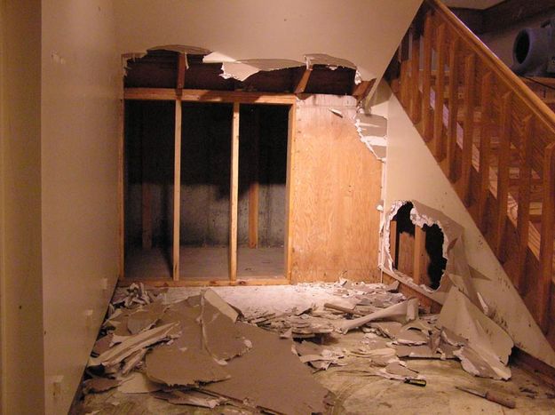 Wall damage. Photo by Pinedale Online.