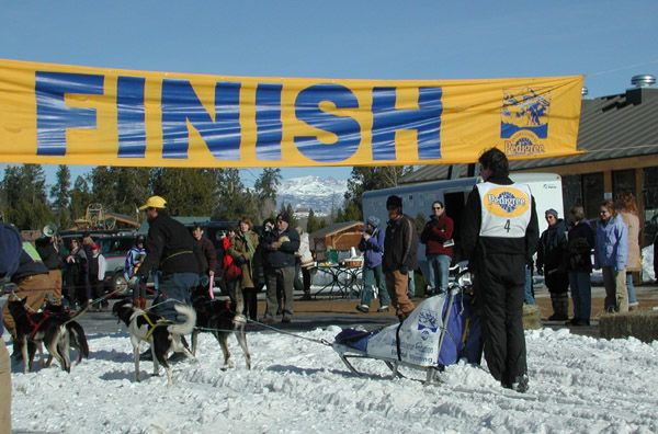 Pinedale Finish. Photo by Pinedale Online.