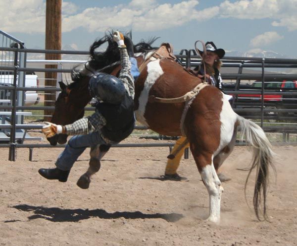 Bucked off. Photo by Pinedale Online.