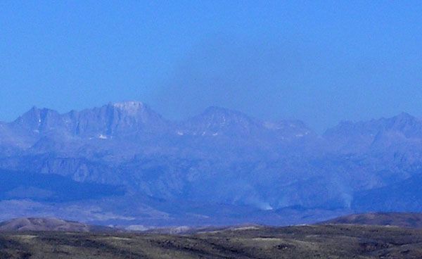 Burn from a distance. Photo by Dawn Ballou, Pinedale Online.