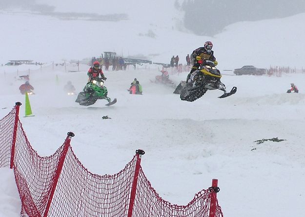 SnoCross. Photo by Pinedale Online.