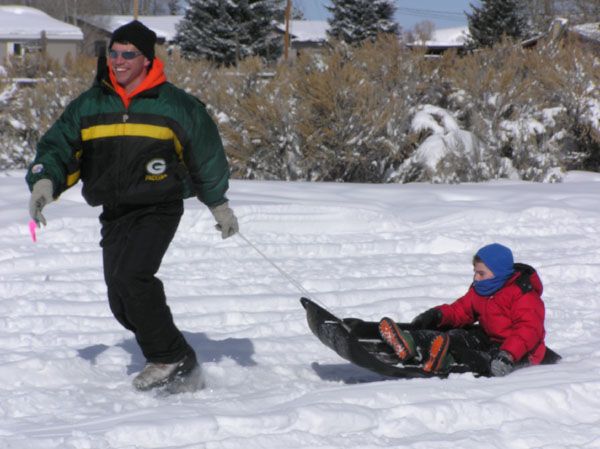 Pulling the sled. Photo by Pinedale Online.