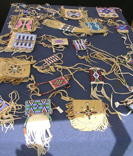 Pouches of Possibles. Photo by Dawn Ballou, Pinedale Online.