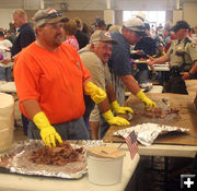Free Bar-B-Que. Photo by Clint Gilchrist, Pinedale Online.