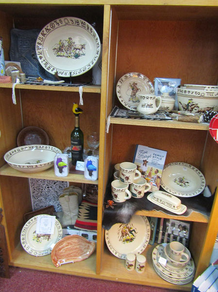 Western Dishware. Photo by Dawn Ballou, Pinedale Online.