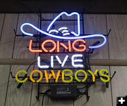 Long Live Cowboys. Photo by Dawn Ballou, Pinedale Online.
