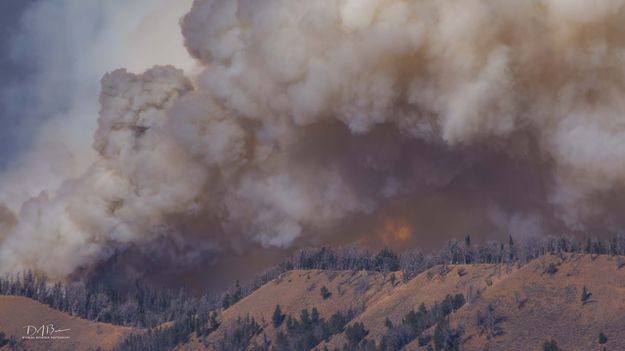 Pack Trail Fire - Oct 7. Photo by Dave Bell.