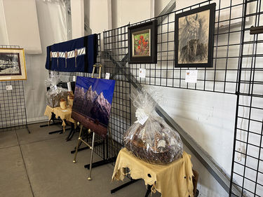 Art & Wine Auction. Photo by Pinedale Online!