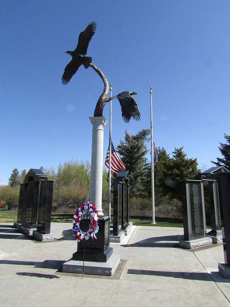 Pinedale Veterans Memorial. Photo by Pinedale Online.