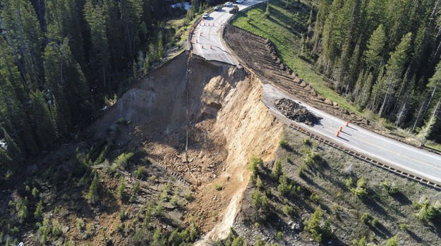 Road collapse. Photo by Wyoming Departmnt of Transportation.
