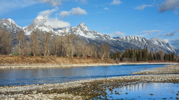 River View. Photo by Dave Bell.